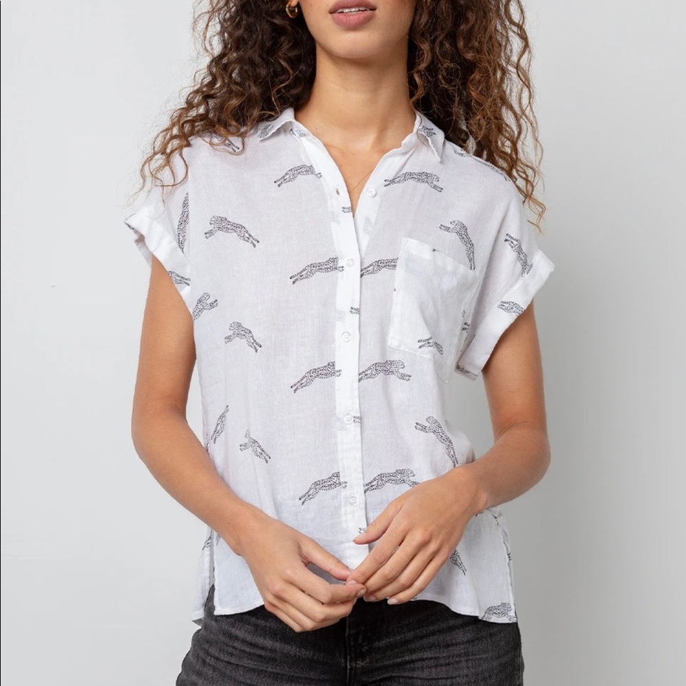 Button down short sleeve shirt with detailing
